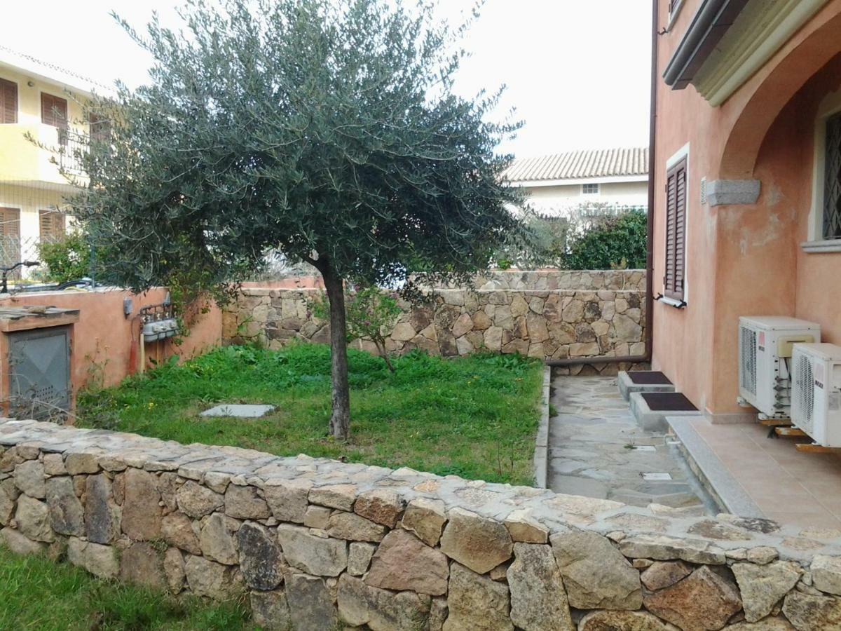 Casa Alice Apartment Budoni Exterior photo